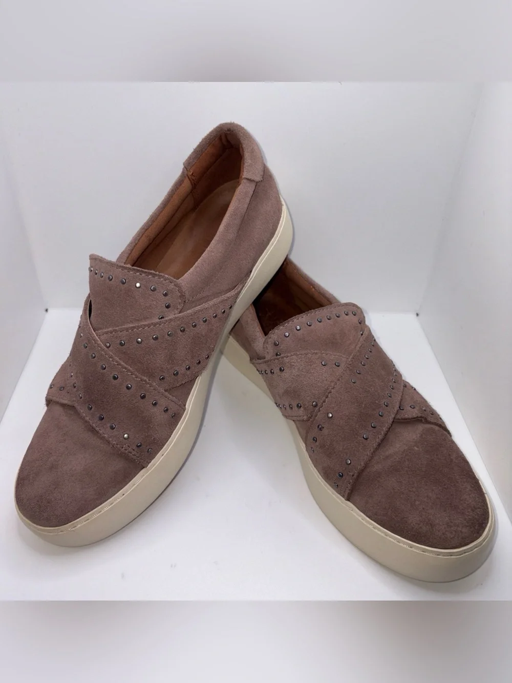 Frye Nina Stud Slip-On Dusty Rose Suede Leather Sneakers Sz 8.5 Casual Neutral